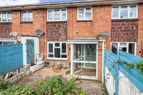 239 Gunville Road, Newport, Isle of Wight, PO30 5LU