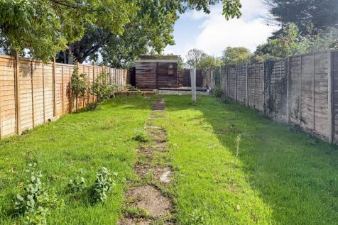 126 Gunville Road, Newport, Isle of Wight, PO30 5LH