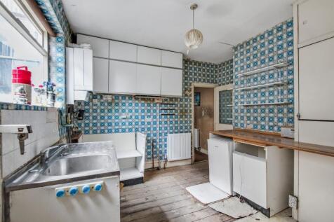 130 Albert Road, Leyton, London, E10 6PB