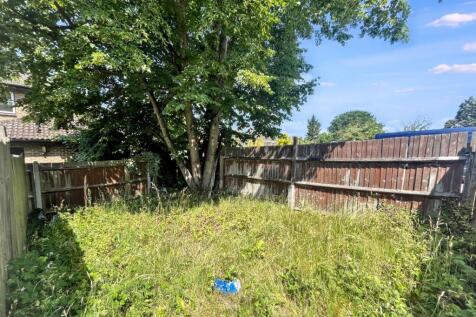 Flat 4A, 23 Burnt Ash Lane, Bromley, Kent, BR1 4DJ