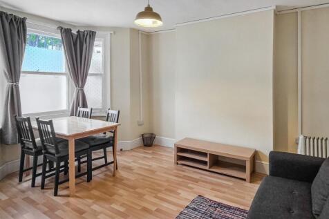 22A Greenside Road, Shepherd&#39;s Bush, London, W12 9JG