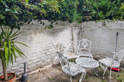22A Greenside Road, Shepherd&#39;s Bush, London, W12 9JG