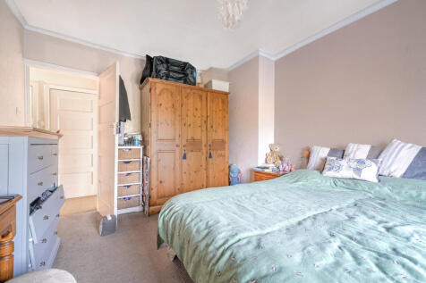 4 Russell Road, Whetstone, London, N20 0TS