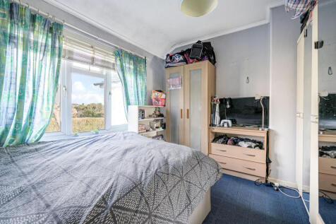 4 Russell Road, Whetstone, London, N20 0TS