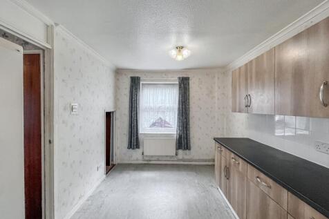 20 Elsworth Close, Feltham, Middlesex, TW14 8SF