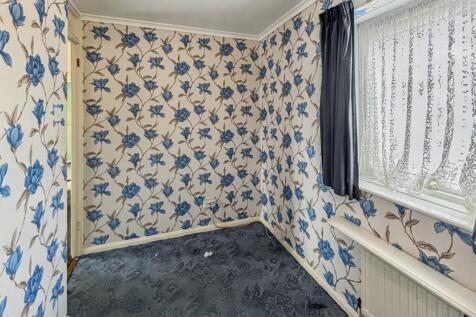 20 Elsworth Close, Feltham, Middlesex, TW14 8SF