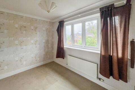 1 Deacon Place, Caterham, Surrey, CR3 5FN