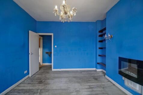 46E Barons Court Road, Barons Court, London W14 9DU