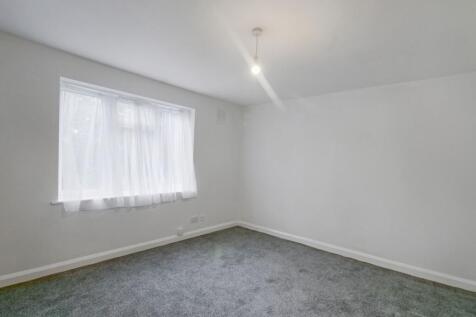 Flat E, 252 Willesden Lane, London NW2 5RE