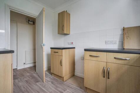 Flat C, 57 Queens Road, Tunbridge Wells, Kent TN4 9NA