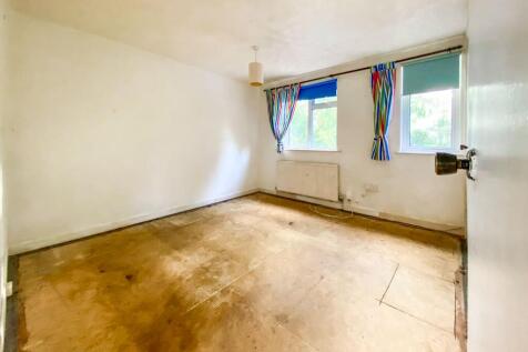 22 Cloudberry Road, Swindon, Wiltshire, SN25 1SE
