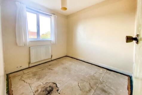 22 Cloudberry Road, Swindon, Wiltshire, SN25 1SE