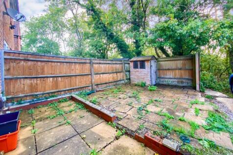 22 Cloudberry Road, Swindon, Wiltshire, SN25 1SE