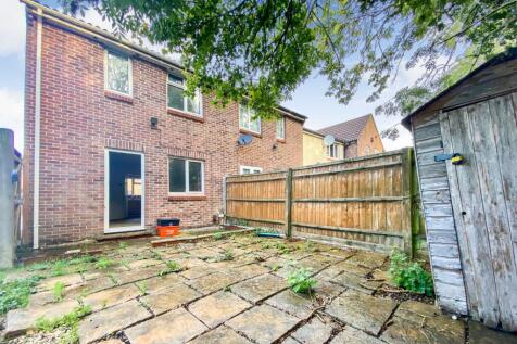 22 Cloudberry Road, Swindon, Wiltshire, SN25 1SE