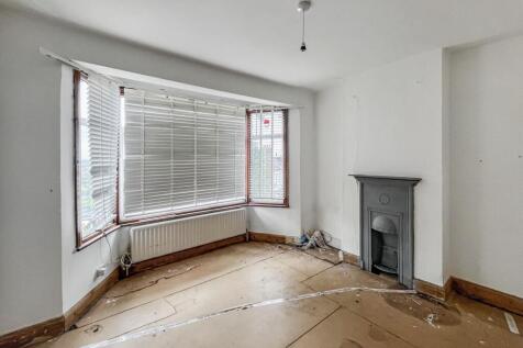 20 Beauchamp Road, Upper Norwood, London, SE19 3DE