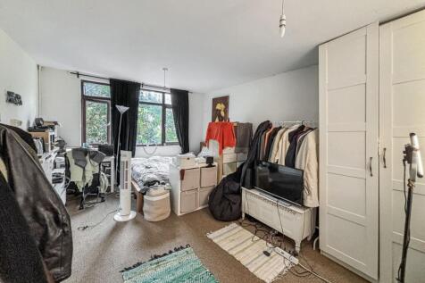 43A Lansdowne Drive, Hackney, London, E8 3EG