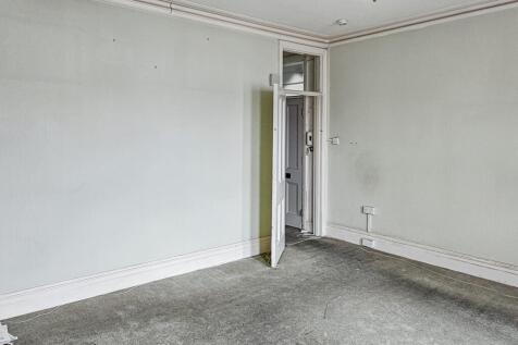 70 Delaware Mansions, Delaware Road, Maida Vale, London, W9 2LJ