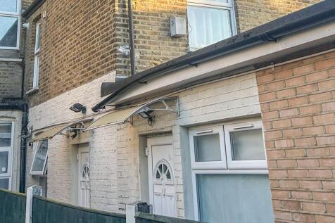 18A Gloucester Mews, London, E10 7DZ