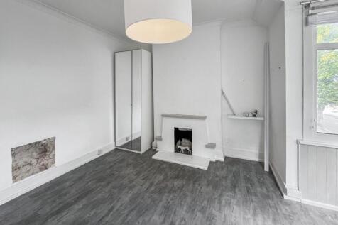 59a Park Lane, Carshalton, SM5 3EE