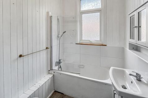 59a Park Lane, Carshalton, SM5 3EE
