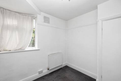 20 Bridle Road, Croydon, CR0 8HA