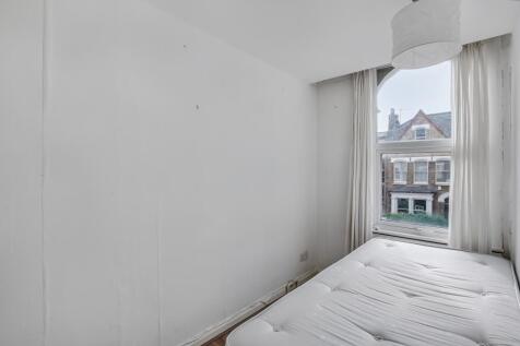 35B Grove Hill Road, Camberwell, London, SE5 8DF