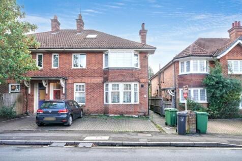 61 Middle Gordon Road, Camberley, Surrey GU15 2JA