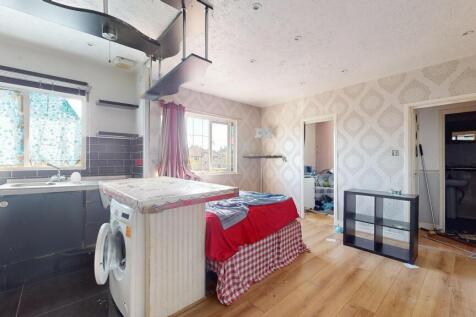 Flat 26 Rowallan Court, Cumberland Place, Catford, London, SE6 1LB