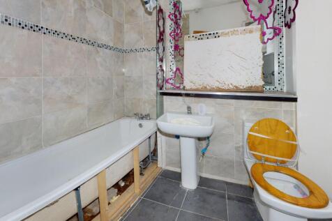 Flat 26 Rowallan Court, Cumberland Place, Catford, London, SE6 1LB