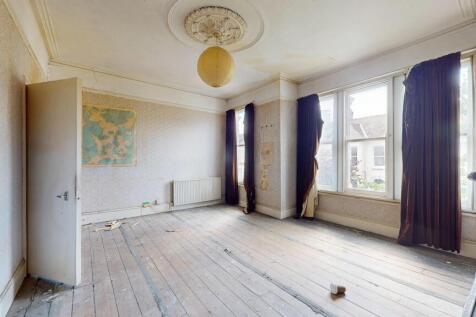 3B Navy Street, Clapham, London SW4 6EY