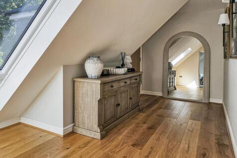 16 Fairway Heights, Minley Road, Fleet, Hants, GU51 2RB