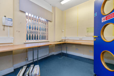 135 Junction Road, Archway, London, N19 5PX
