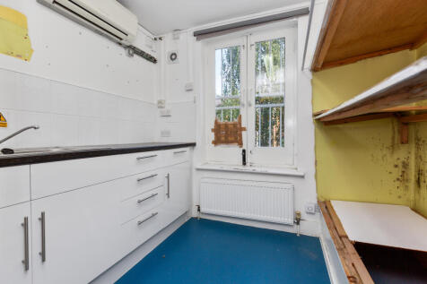 135 Junction Road, Archway, London, N19 5PX