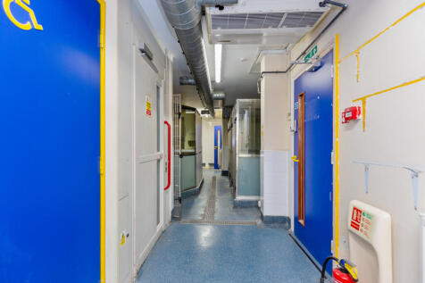 135 Junction Road, Archway, London, N19 5PX