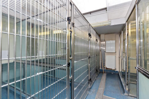 135 Junction Road, Archway, London, N19 5PX
