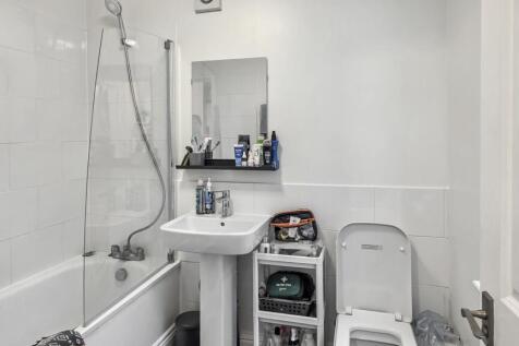 First Floor Flat, 353 Lillie Road, Fulham, London, SW6 7PA