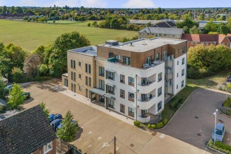 Moulsham Lodge, Waltham Glen, Chelmsford, Essex CM2 9EL