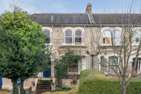 Flat B, 102 Breakspears Road, London SE4 1UD