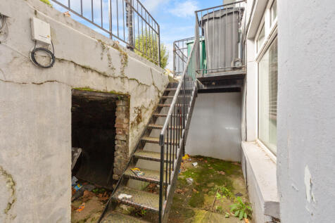 106 Gloucester Avenue, Primrose Hill, London, NW1 8HX