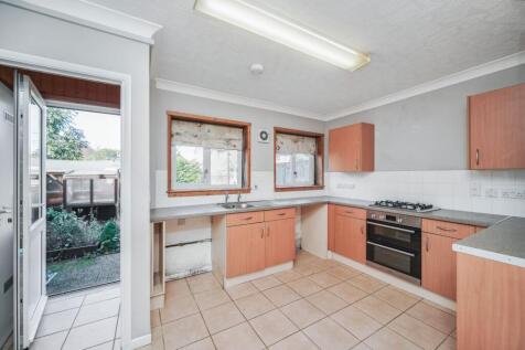 10 Drift Way, Colnbrook, Slough SL3 0LQ