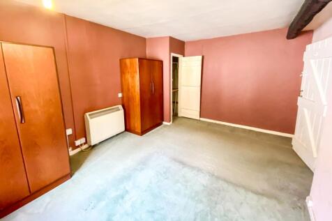 2 George Yard, High Street, Burford, Oxfordshire, OX18 4QN