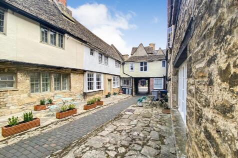 2 George Yard, High Street, Burford, Oxfordshire, OX18 4QN