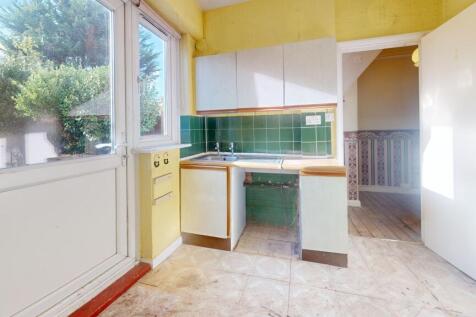 7 Canonsleigh Road, Dagenham, RM9 4DJ