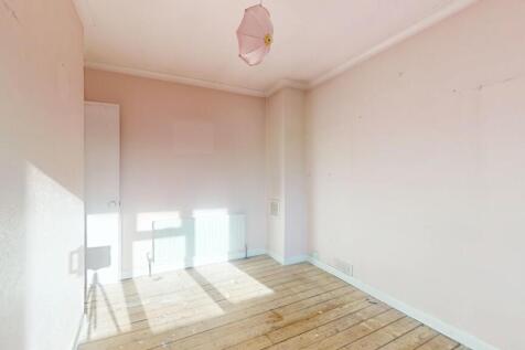 7 Canonsleigh Road, Dagenham, RM9 4DJ