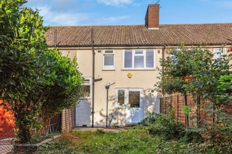 7 Canonsleigh Road, Dagenham, RM9 4DJ