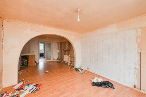 13 Roman Street, Hoddesdon, Hertfordshire, EN11 8JH
