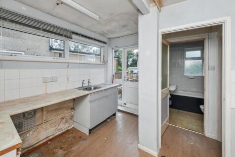 13 Roman Street, Hoddesdon, Hertfordshire, EN11 8JH