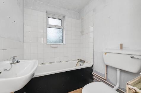13 Roman Street, Hoddesdon, Hertfordshire, EN11 8JH