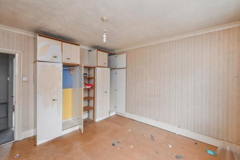 13 Roman Street, Hoddesdon, Hertfordshire, EN11 8JH
