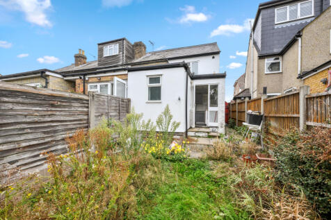 13 Roman Street, Hoddesdon, Hertfordshire, EN11 8JH